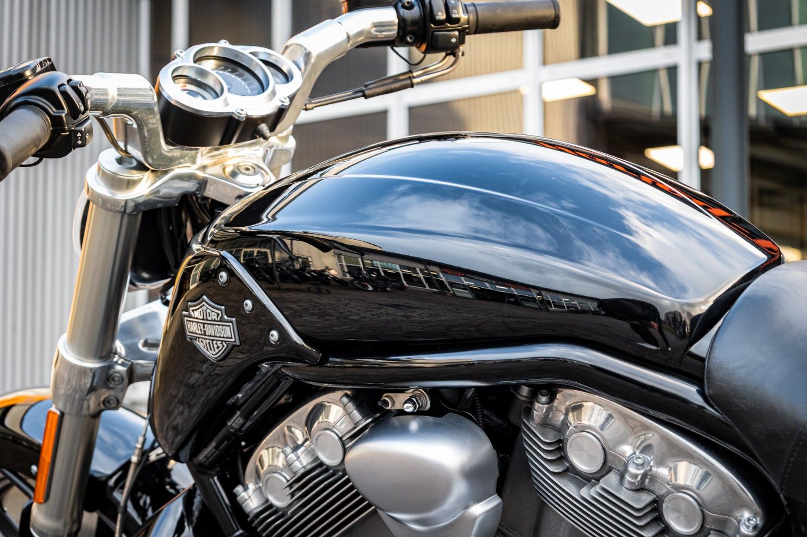 Fahrzeugabbildung Harley-Davidson VRSCF V-Rod Muscle 1250 - 240er Reifen