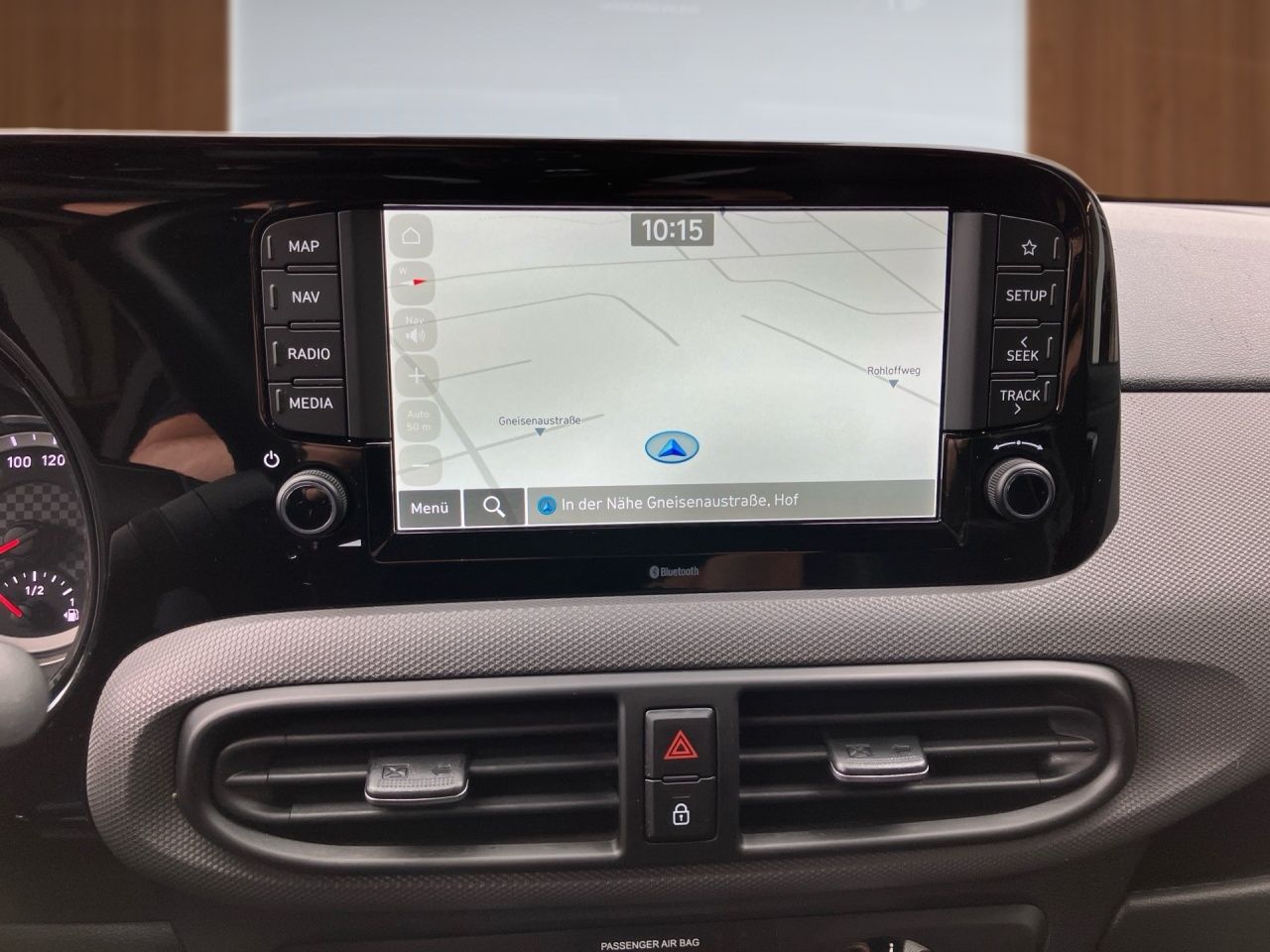Fahrzeugabbildung Hyundai i10 CONNECT & GO *KAMERA*NAVI*SHZ*LHZ*DAB+RADIO*