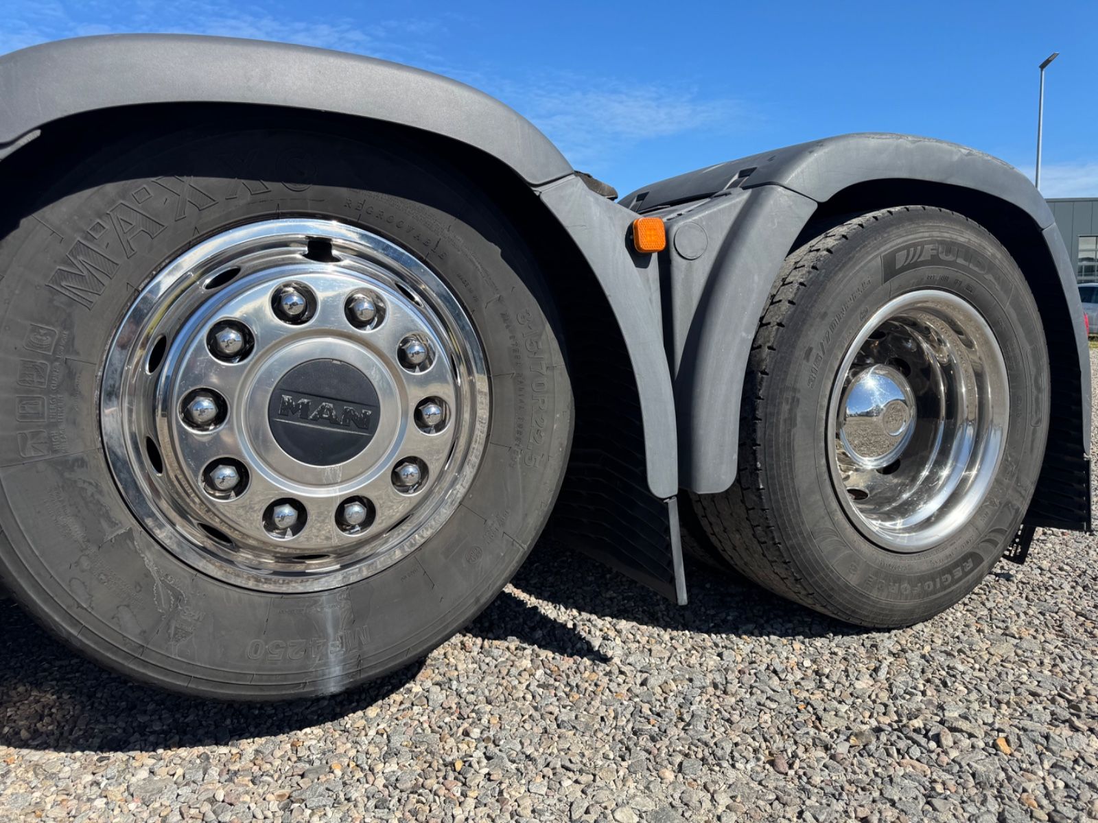 Fahrzeugabbildung MAN TGX 26.440