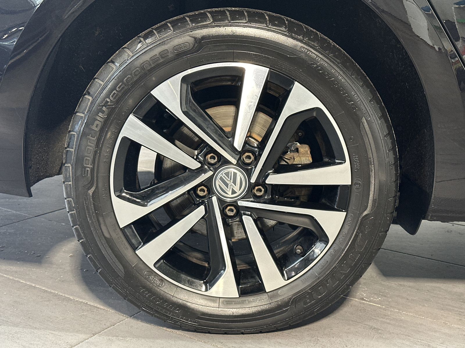 Fahrzeugabbildung Volkswagen Golf Variant 2.0 TDI DSG United NAV+ACC+CARPLAY