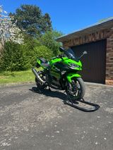 Kawasaki Ninja 400 KRT  - KAWASAKI VON 251 BIS 500 CCM