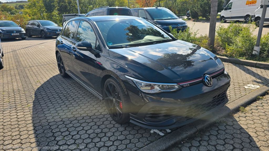 Image of Volkswagen Golf