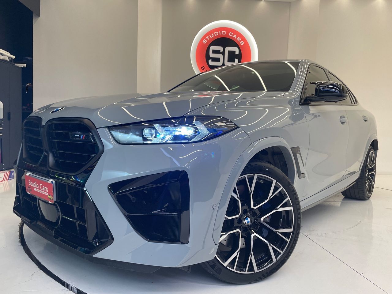 Other Bmw X6 M Competition 48V imagem 2
