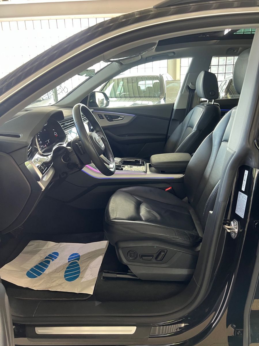 Fahrzeugabbildung Audi Q8 50 TDI quattro * PANO * 4x SITZHEIZUNG * 360