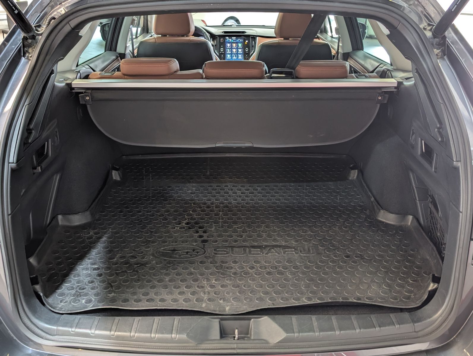 Fahrzeugabbildung Subaru Outback 2.5i Platinum EyeSight AWD LED CAM LEDER
