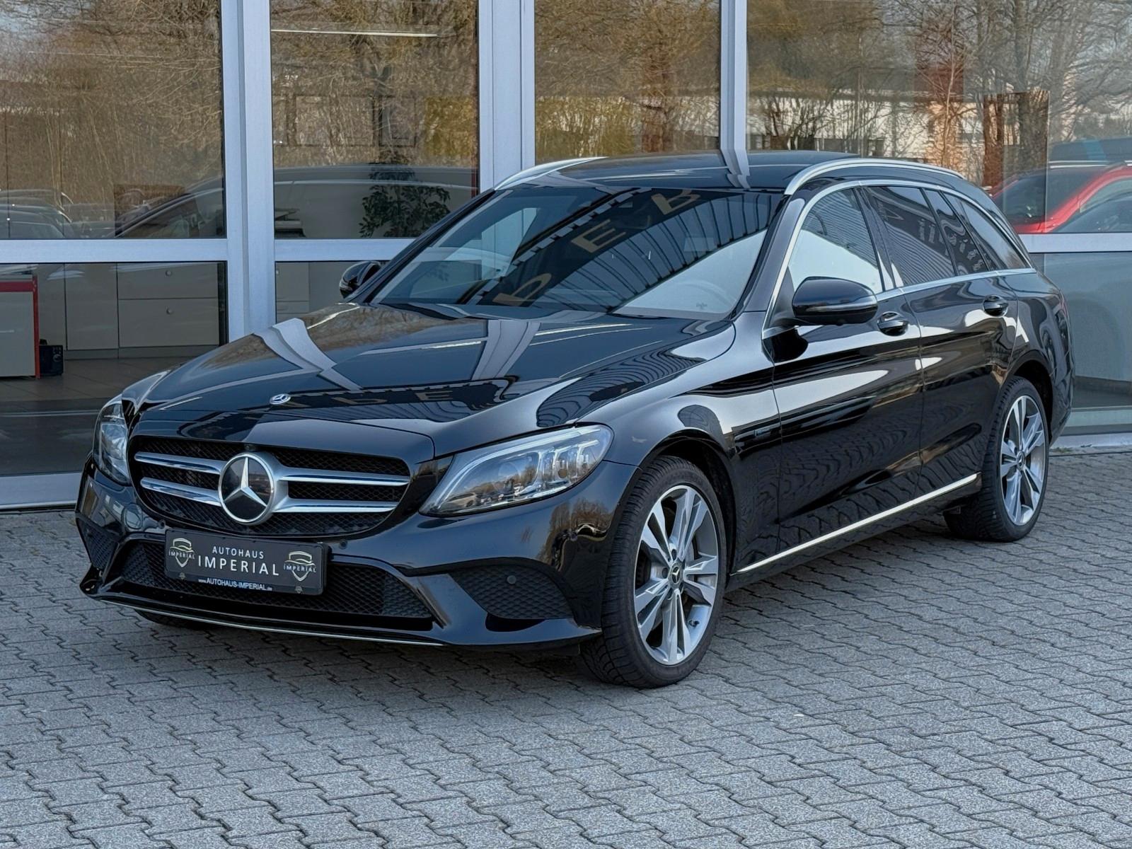 Mercedes-Benz C300de Avantg LEDER+PANO+360+ACC+WIDE+COMAN+BURM