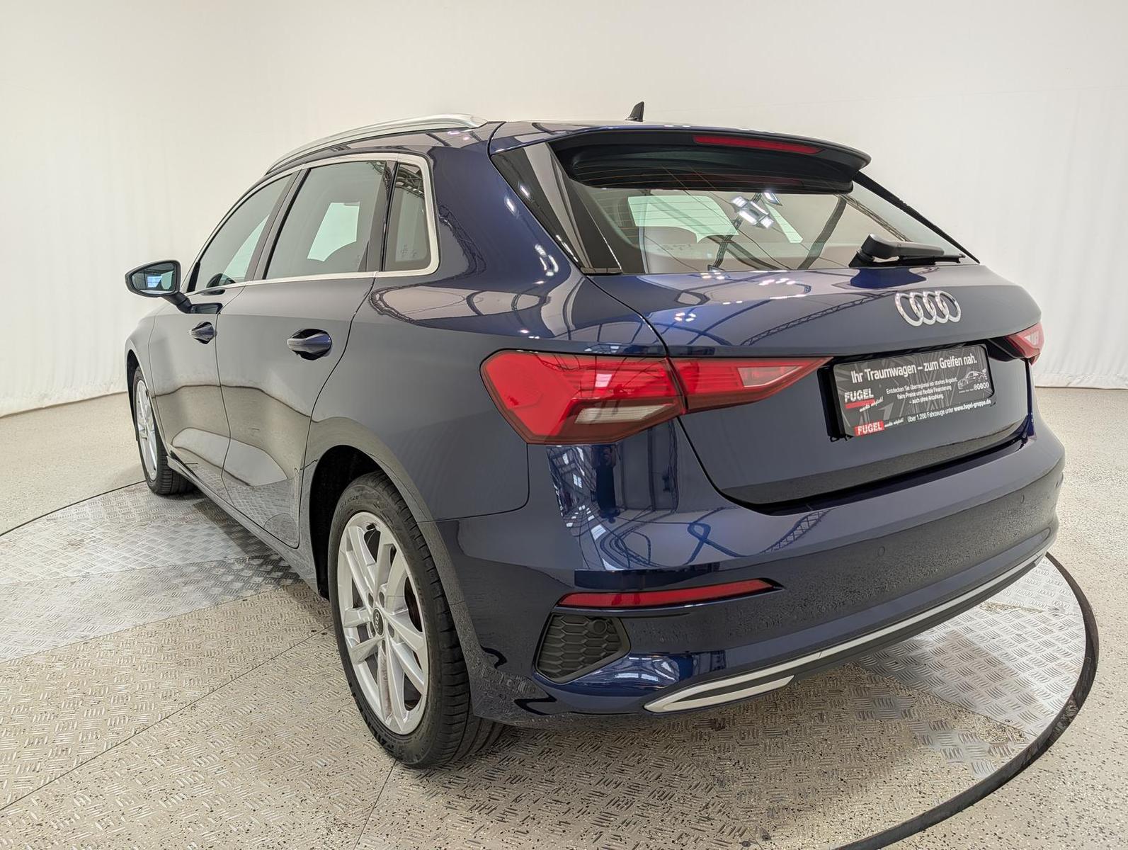 Audi A3 SPORTBACK advanced 1.0 30 TFSI S tronic Alu 1, миниатюра 5