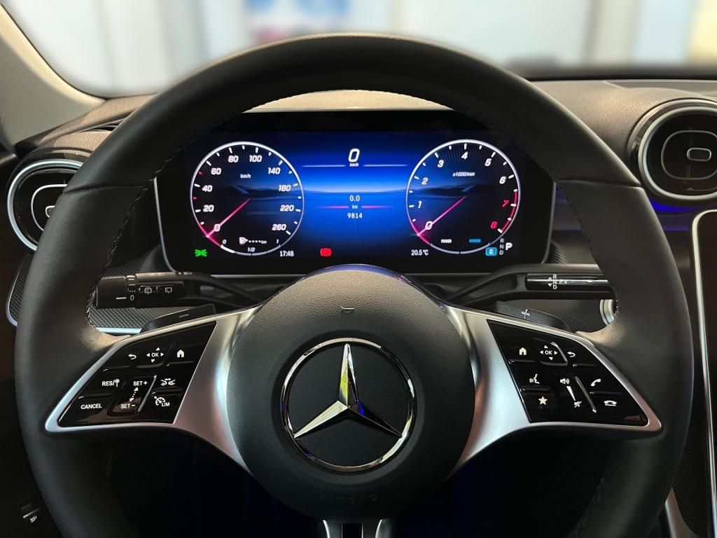 Fahrzeugabbildung Mercedes-Benz C 180 T Avantg. DigitalLight Navi DAB 360°