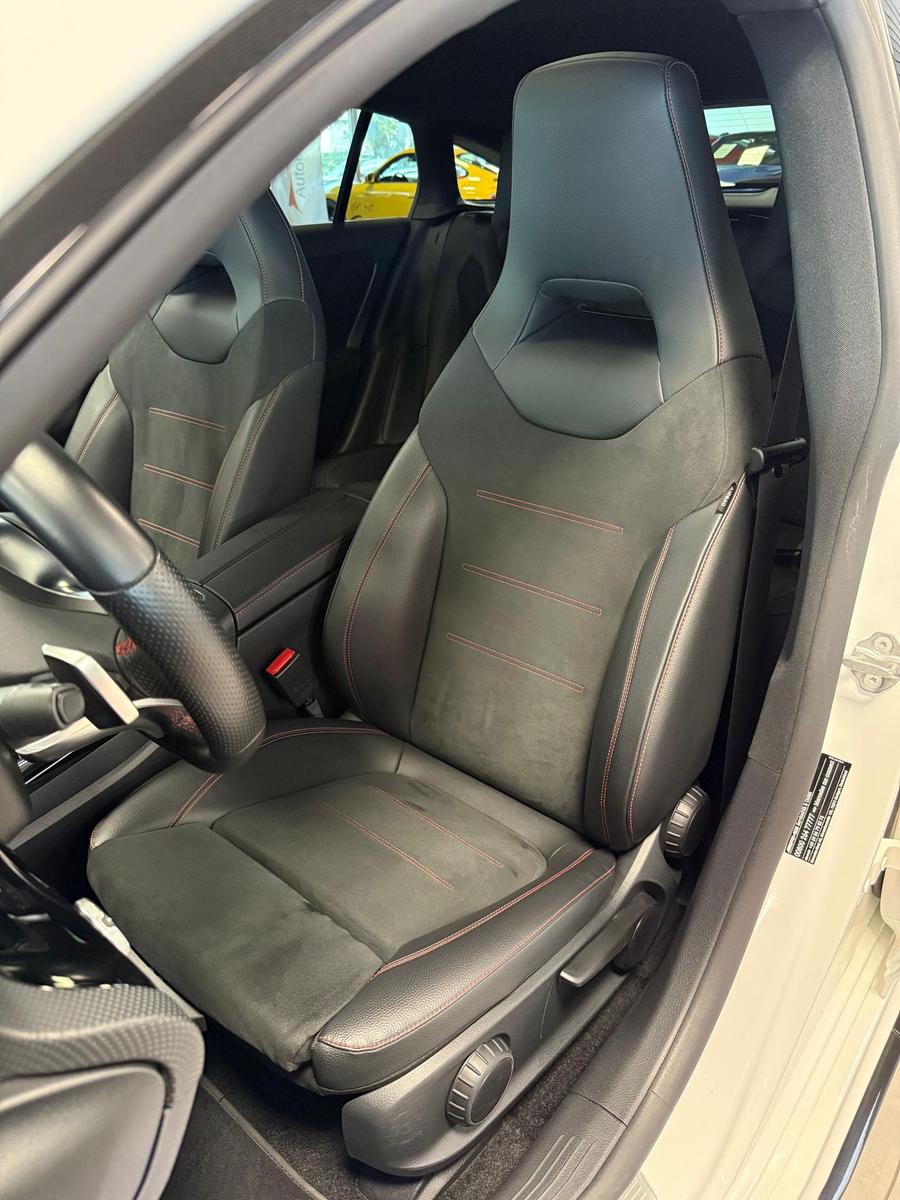 Mercedes-Benz CLA 35 AMG Shooting Brake Automatik Panorama 