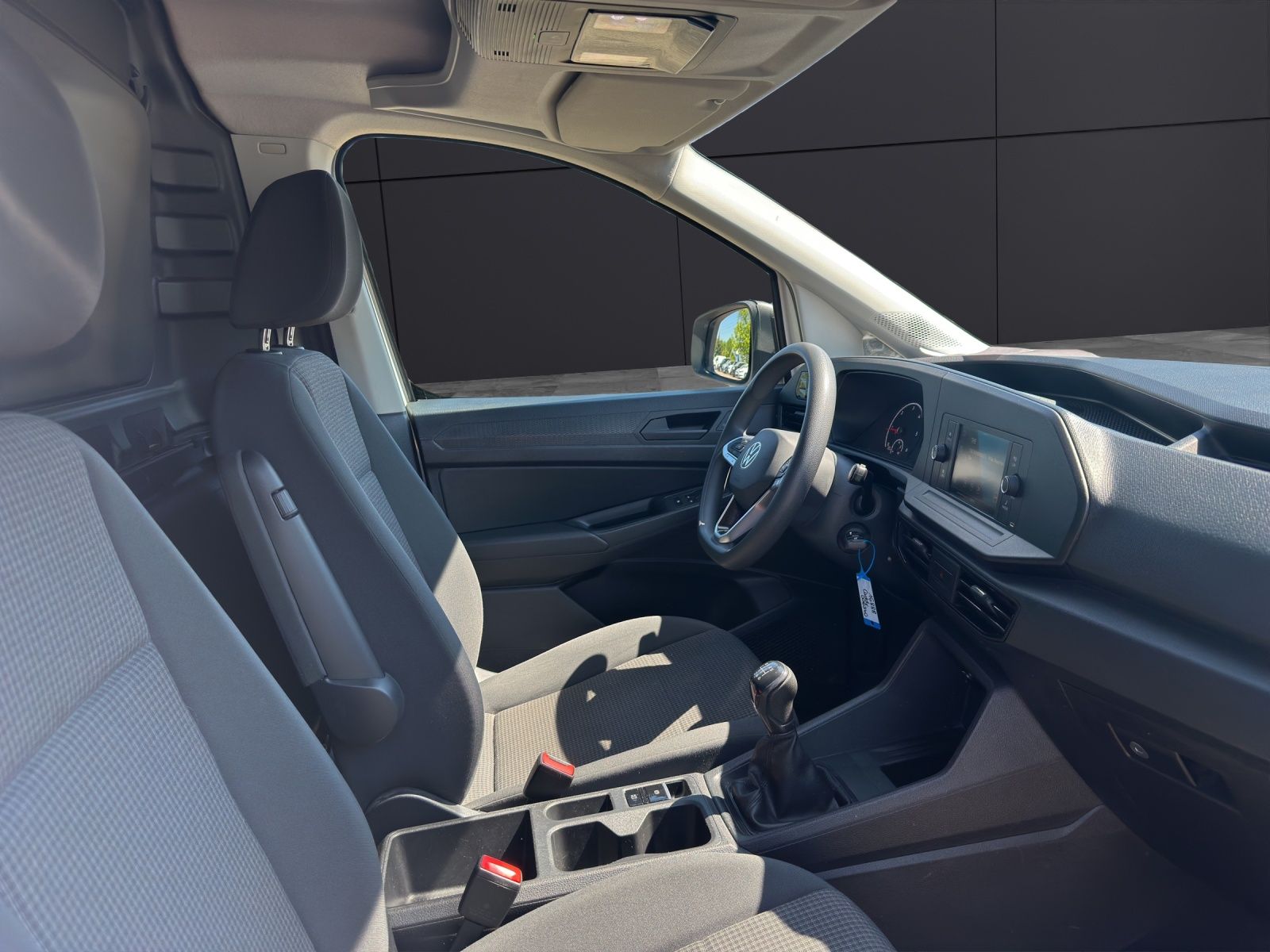 Fahrzeugabbildung Volkswagen Caddy Kasten TDI AHK KLIMA DAB+ Bluetooth