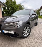 Alfa Romeo Stelvio 2.0 Lusso-Q4 SHZ+Pano+Navi+Leder+Kamera - Alfa Romeo Stelvio: Privatanbieter