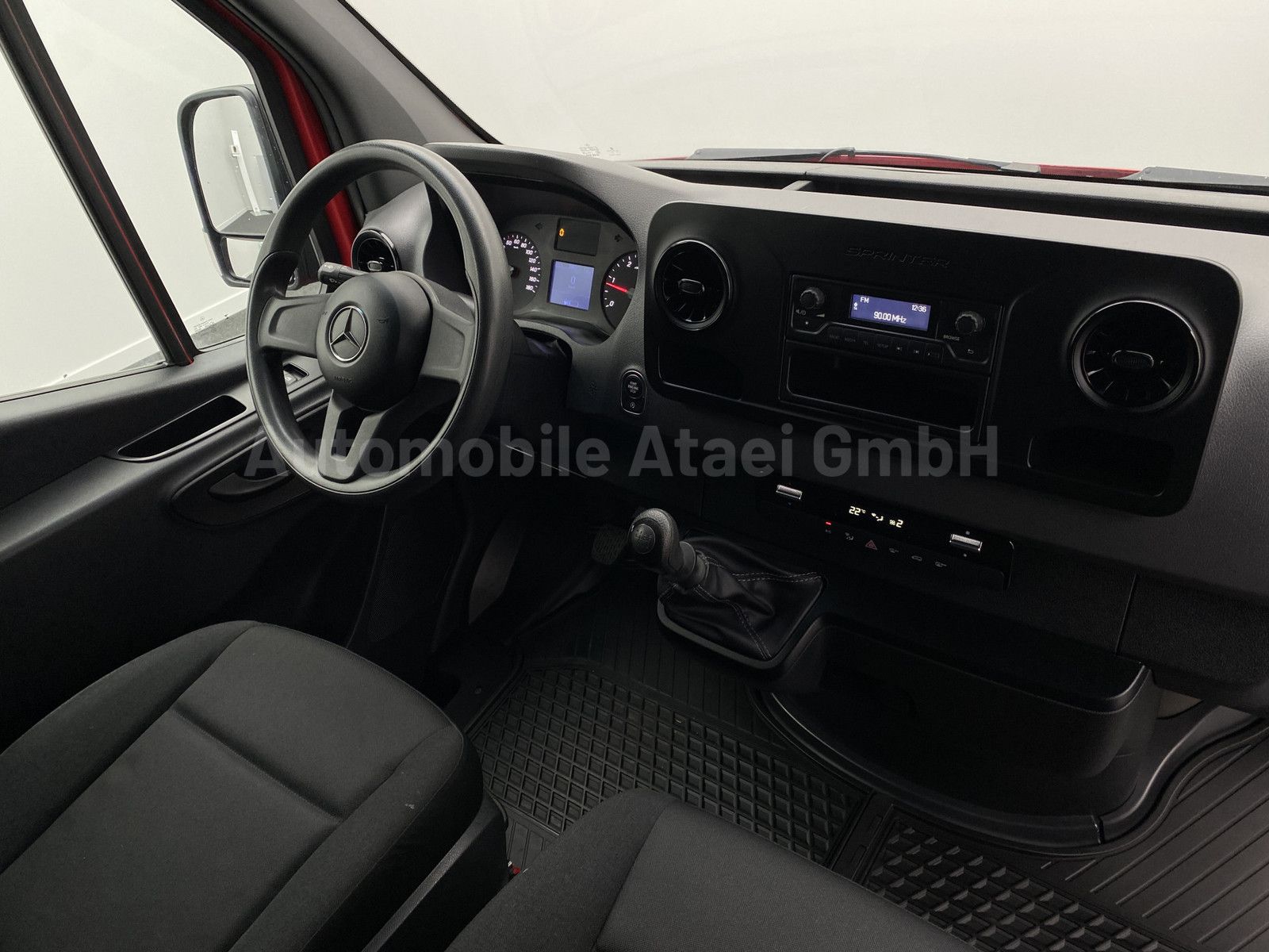Fahrzeugabbildung Mercedes-Benz Sprinter 211 CDI *TOP ZUSTAND* KLIMA+AHK 9003