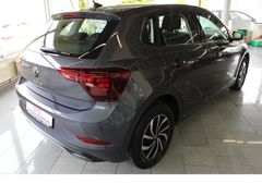 Fahrzeugabbildung Volkswagen Polo Life,Top-Ausstattung,Top-Zustand