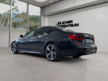 BMW 750 - 6
