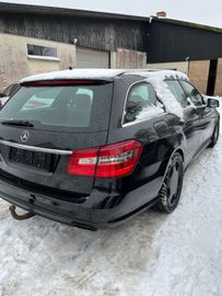 Mercedes E 350 - 6