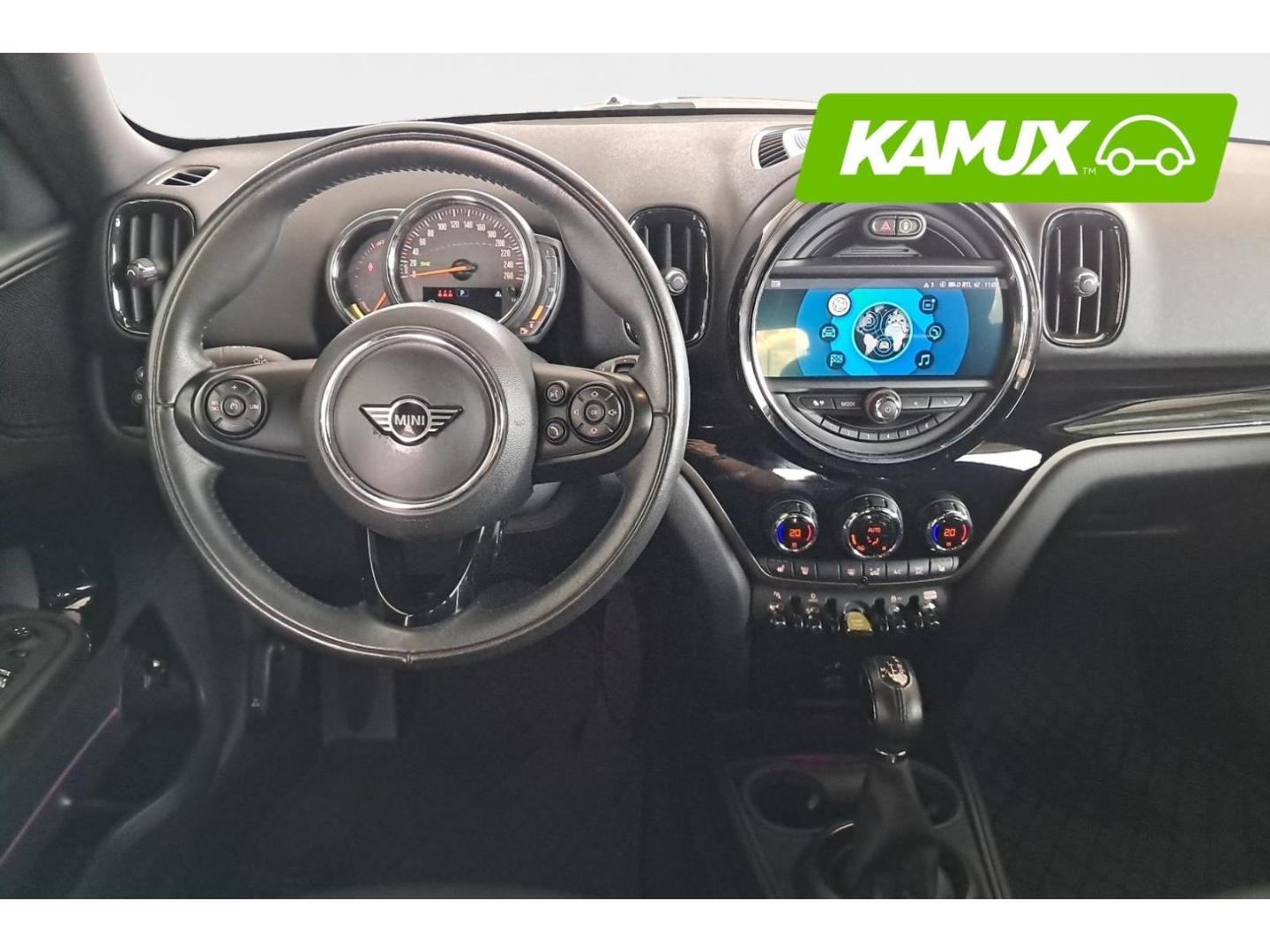 MINI Countryman SE All4 Steptronic+LED+NAVI+PDC+LEDER