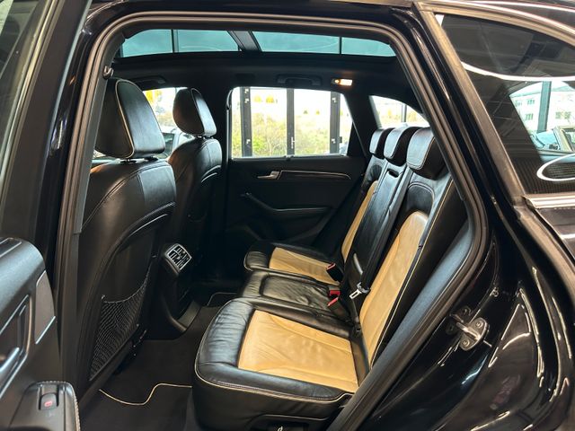 Audi Q5 3.2 FSI quattro *Kamera*Klima*Xenon*Panorama*