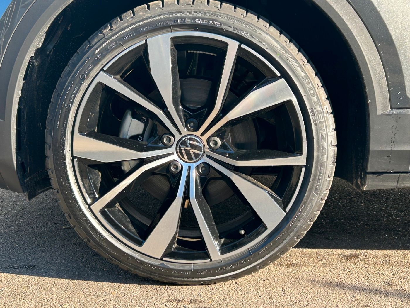 Volkswagen T-Roc 2.0 l TDI DSG Style AHK Navi LED PDC foto 5