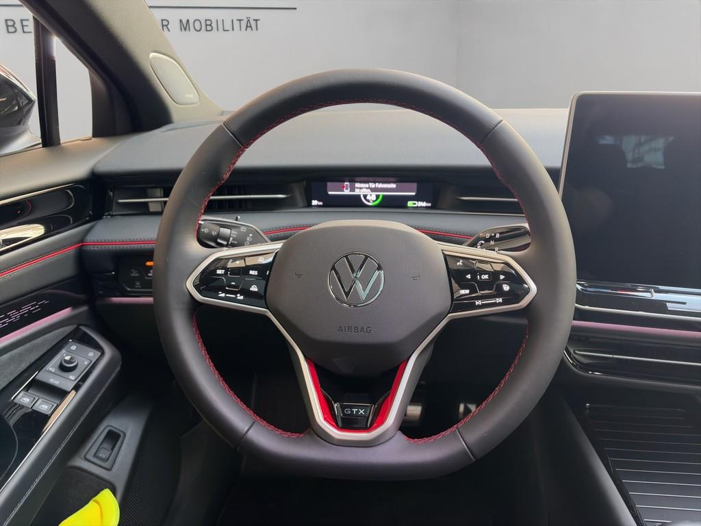 Volkswagen ID.7 GTX Tourer 4MOTION 250 kW (340 PS) 86kWh