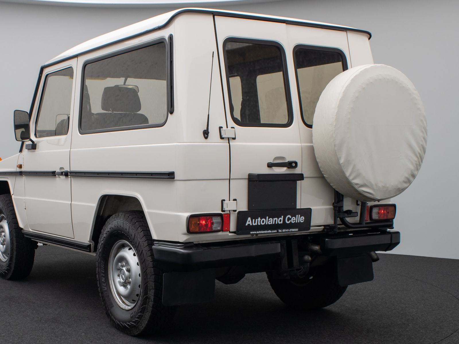 Fahrzeugabbildung Mercedes-Benz G 240 4x4AHK Servo Classic Data 2+