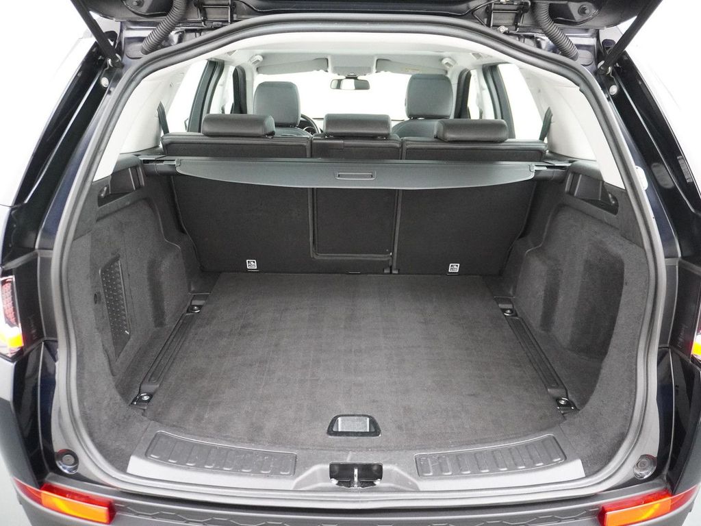 Land Rover Discovery Sport 2.0 TD4 HSE panorama dach AHK au