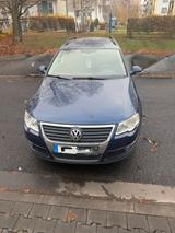 Volkswagen Passat B-6 mit austauch motor 106 tkm - Volkswagen Passat aus 2009: Kombi