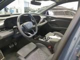 Audi SQ6 e-tron HUD Pano LM21 360° Memory Lenkh Sport - blaue Audi SQ6 e-tron