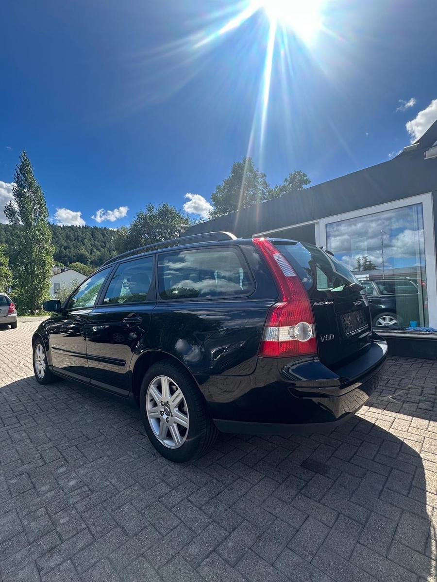 Volvo V50 2006 — photo 6