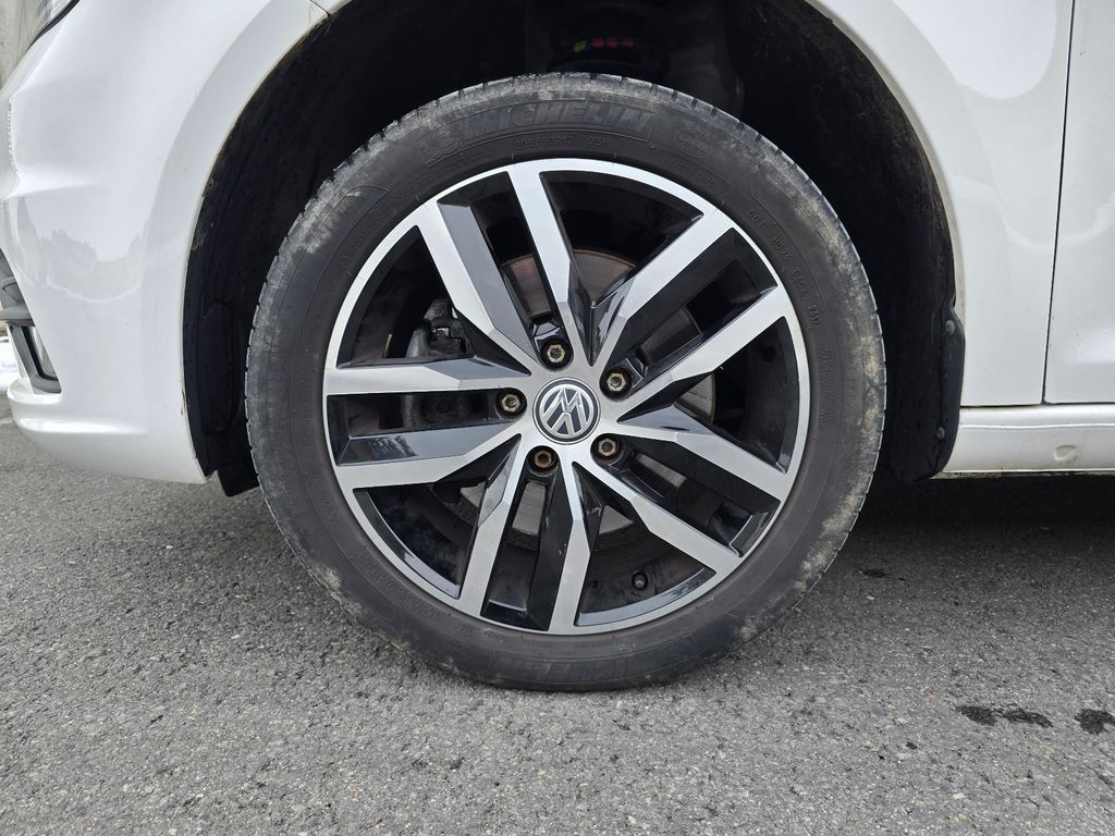 VW Caddy Kasten Edition 35 2.0TDI 150PS AHK ACC VW Caddy Kasten Edition 35 2.0TDI 150PS AHK ACC