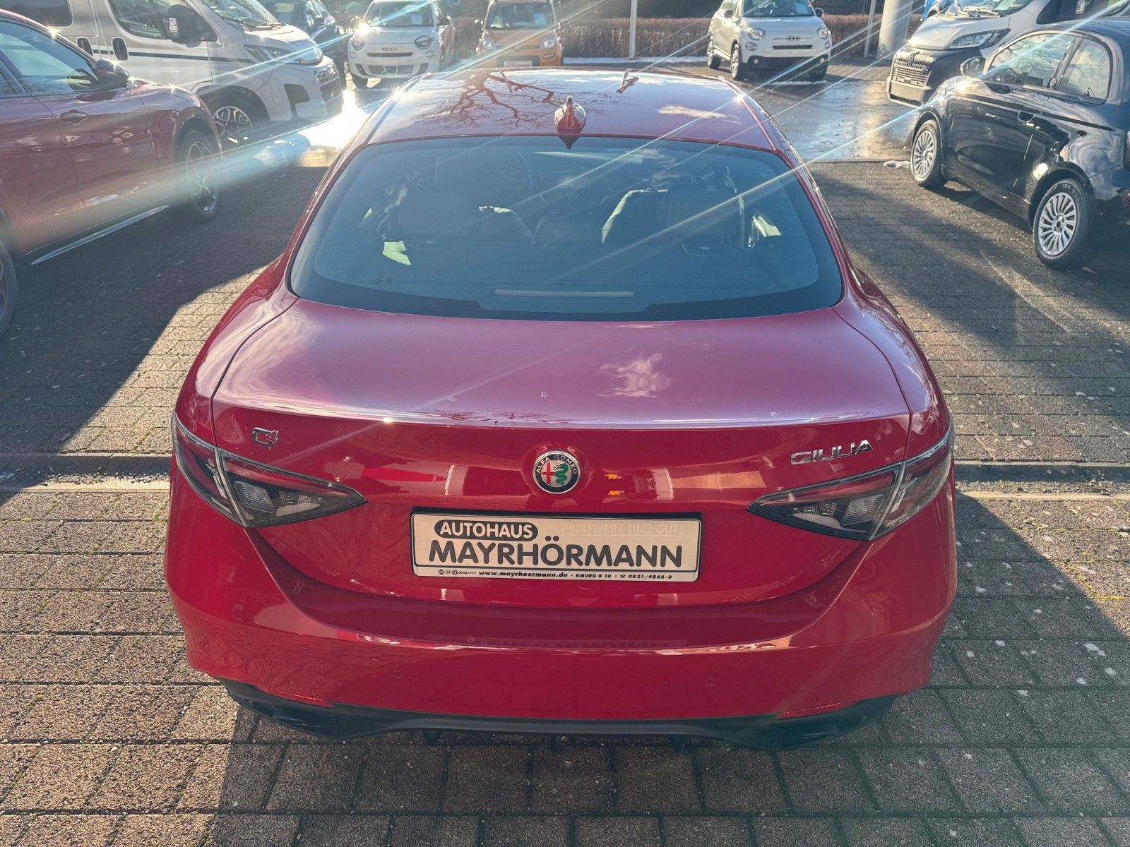 Fahrzeugabbildung Alfa Romeo Giulia Veloce 2.0 280PS Q4 Navi Kamera Memory