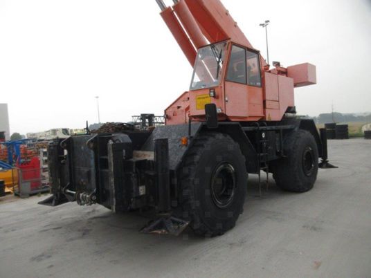 Liebherr LTL 1060