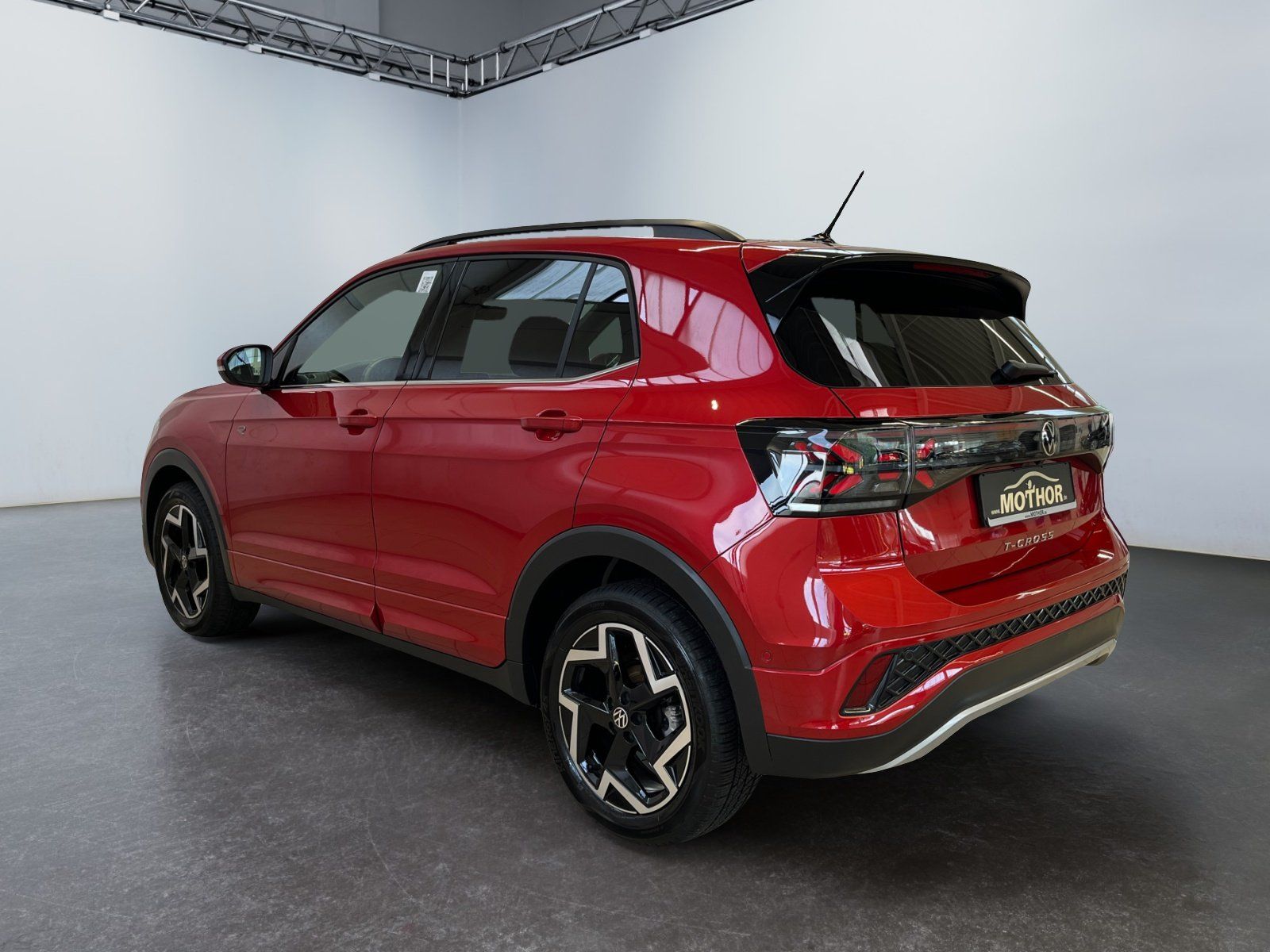 Volkswagen T-Cross R-Line 1.0 TSI DSG Kamera FernlichtAssis foto 4