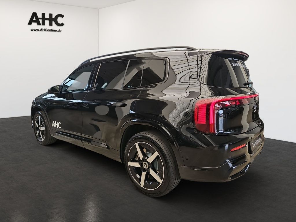 Fahrzeugabbildung Mercedes-Benz GLB 250+ mit EQ Technologie +AHK+DynLicht+Pano+