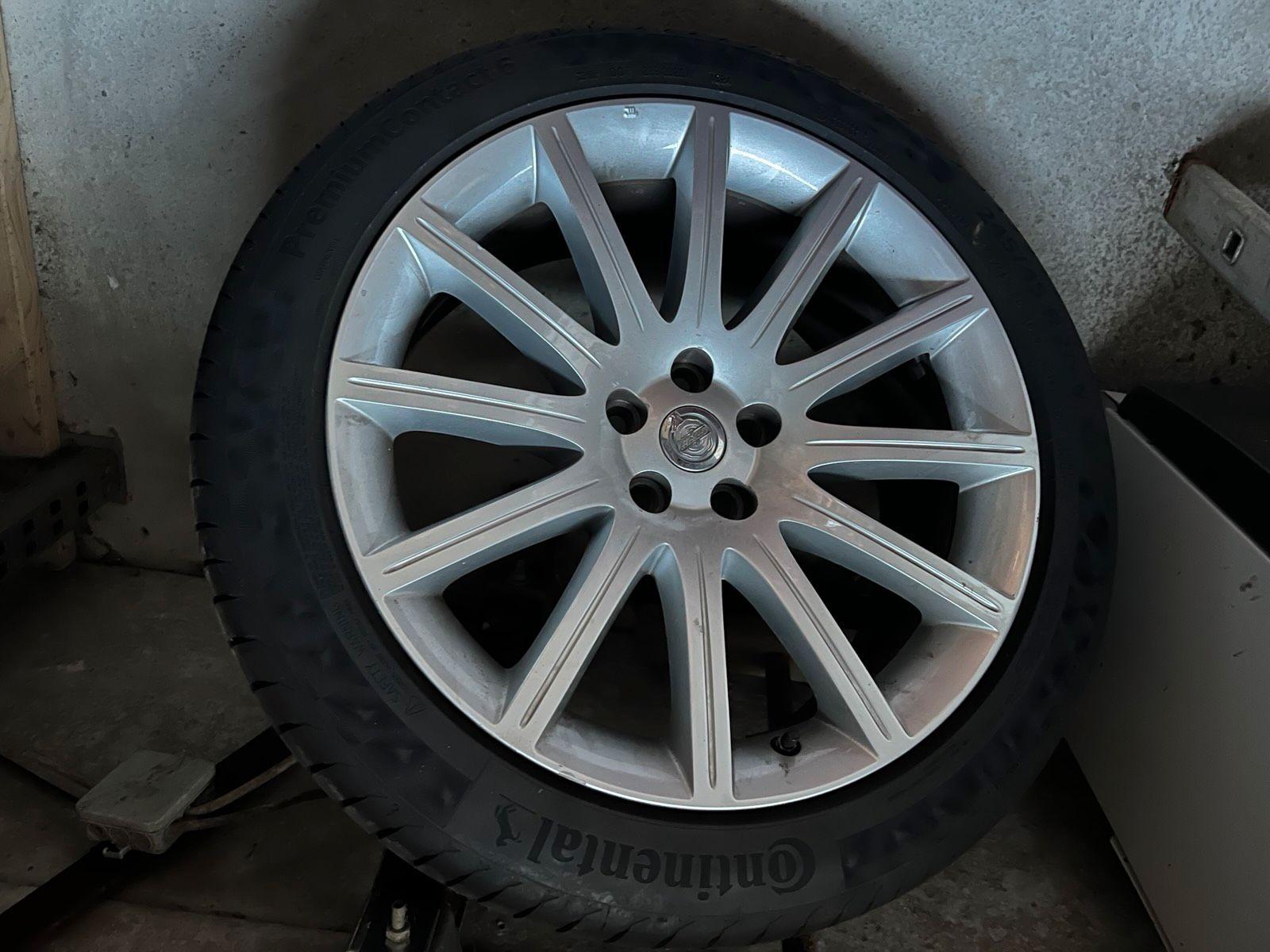 Mercedes-Benz 300 2010 — photo 11
