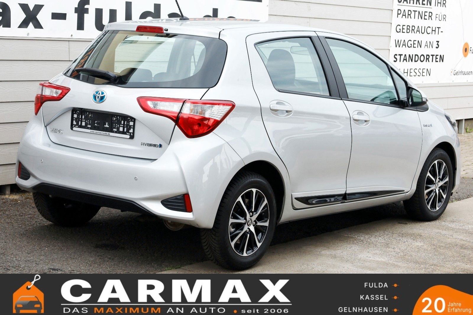Fahrzeugabbildung Toyota Yaris Hybrid Team D Kamera,LM+Allwetterreifen