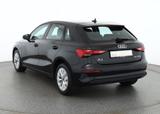 Audi A3 Sportback 40 TFSI e LED Navi Sitzheizung - Audi A3: Schwarz, Sportback