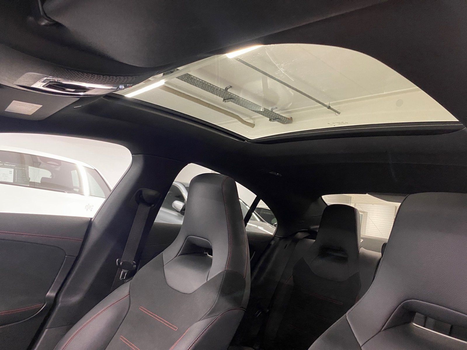 Fahrzeugabbildung Mercedes-Benz CLA 200 d AMG*Pano*Burmester*19"*Night*Totwink*