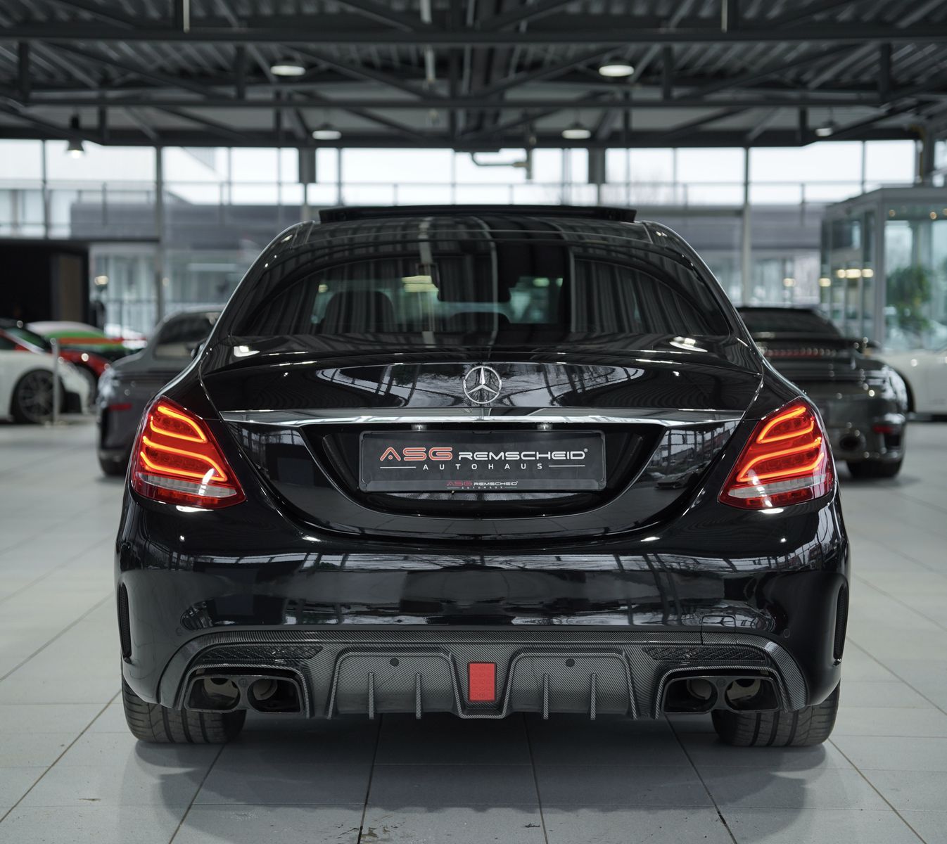 Mercedes Benz C 63 Amg
