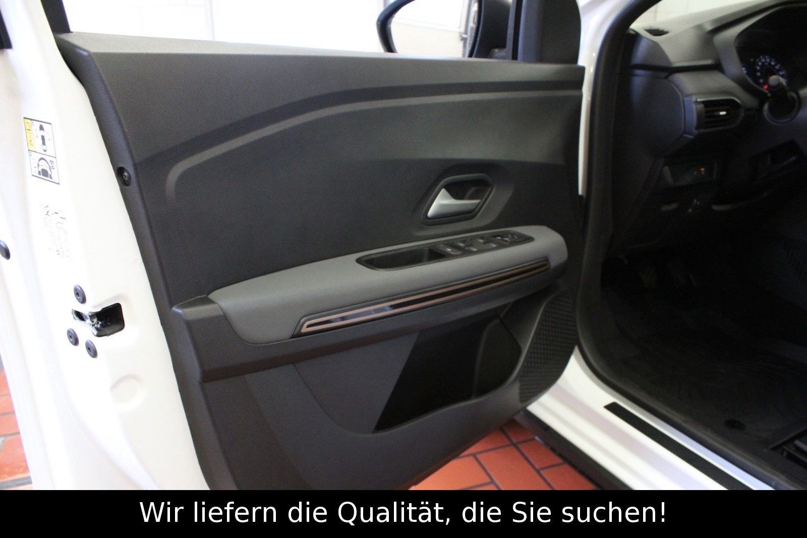 Fahrzeugabbildung Dacia Sandero Stepway Eco-G 100 Extreme+
