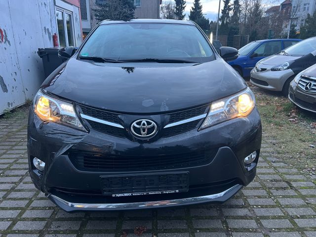 Toyota RAV 4  1.BESITZ AUTOM.+KLIMA+NAVI+KAMERA+4x4