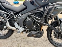 CFMOTO 700MT