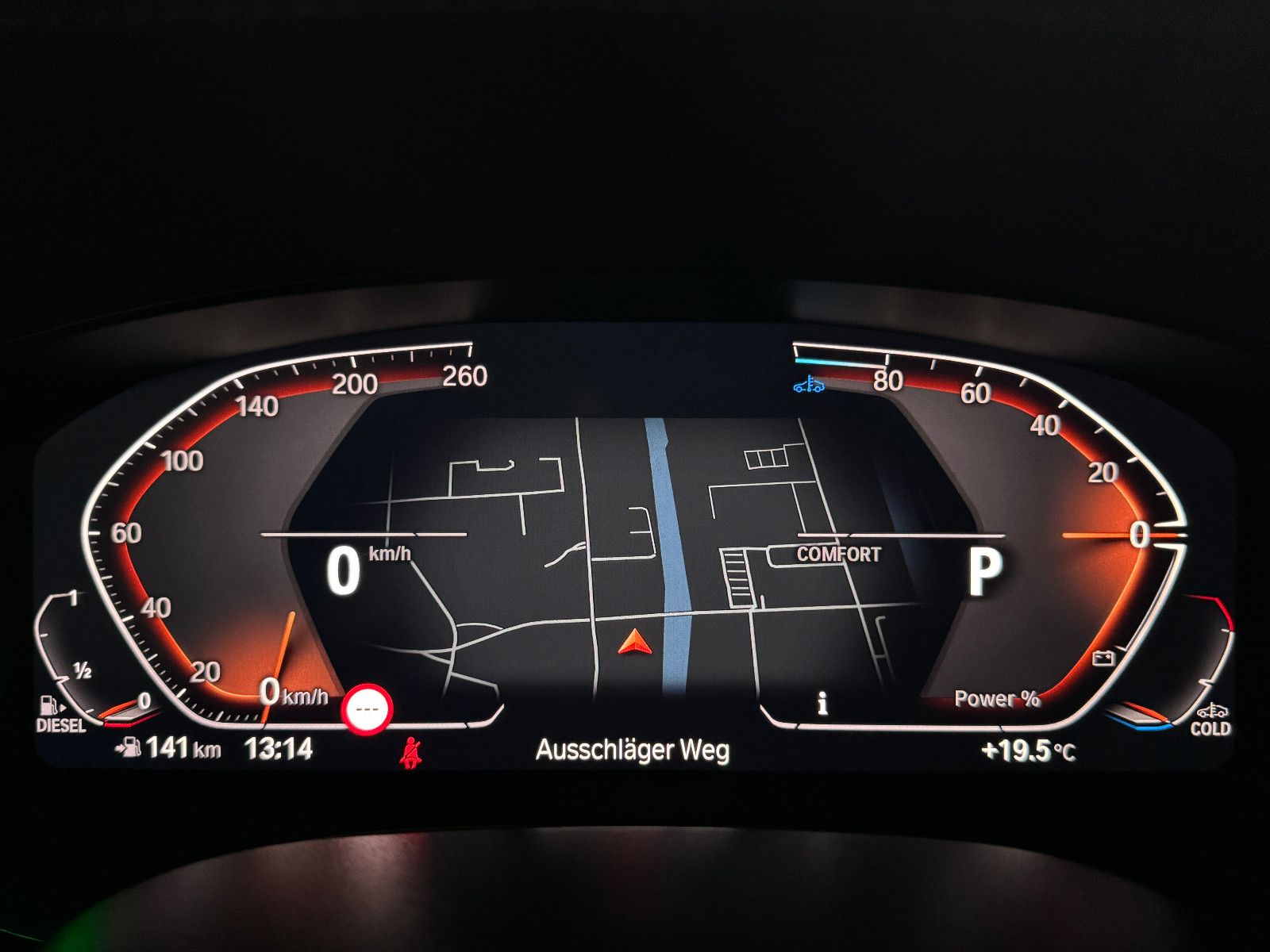 Fahrzeugabbildung BMW 520 d T LUXURY LINE HUD PANORAMA LASER VOLL