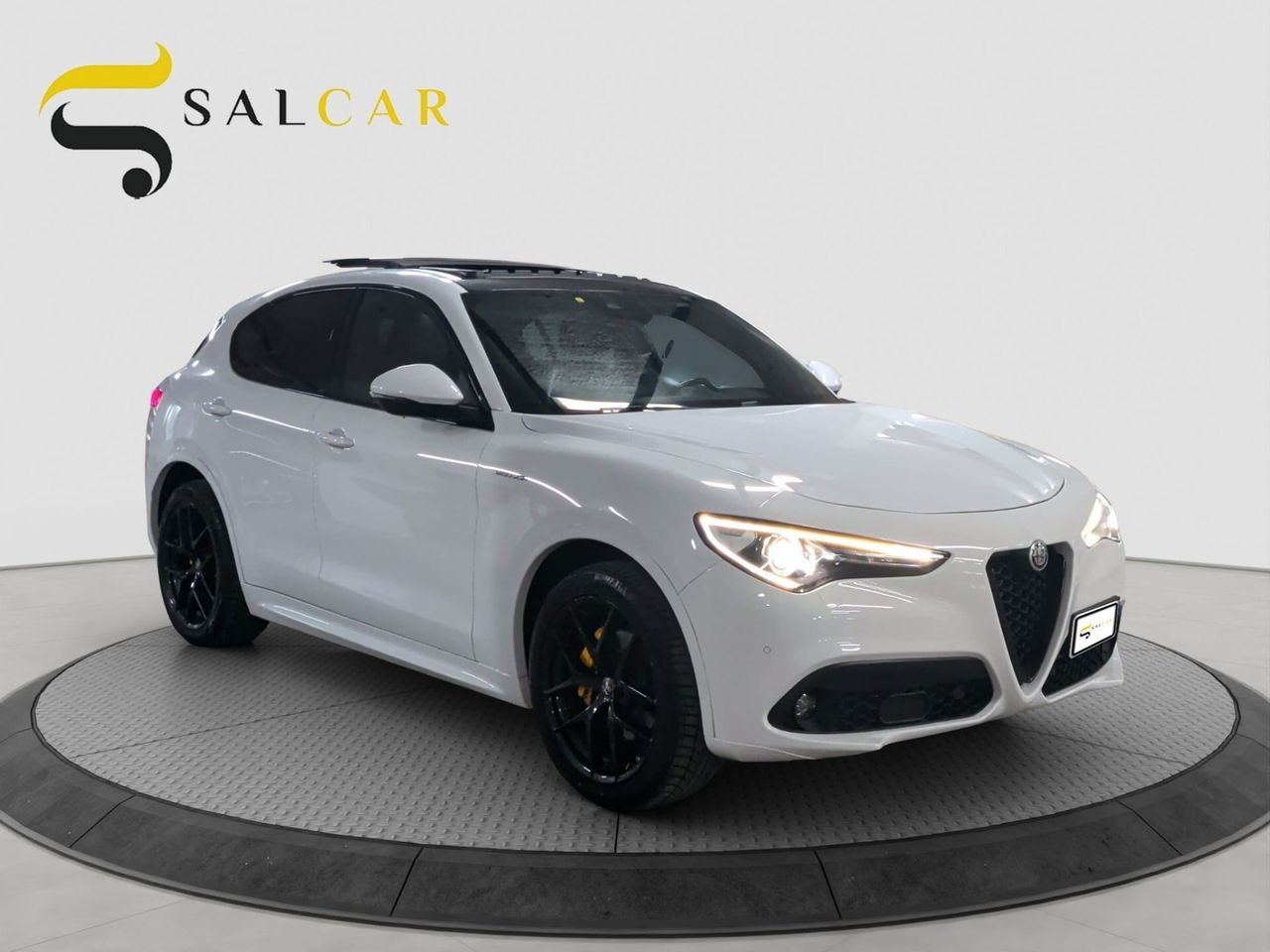 Alfa Romeo Stelvio 2.2 Turbodiesel 210 CV AT8 Q4 imagem 3