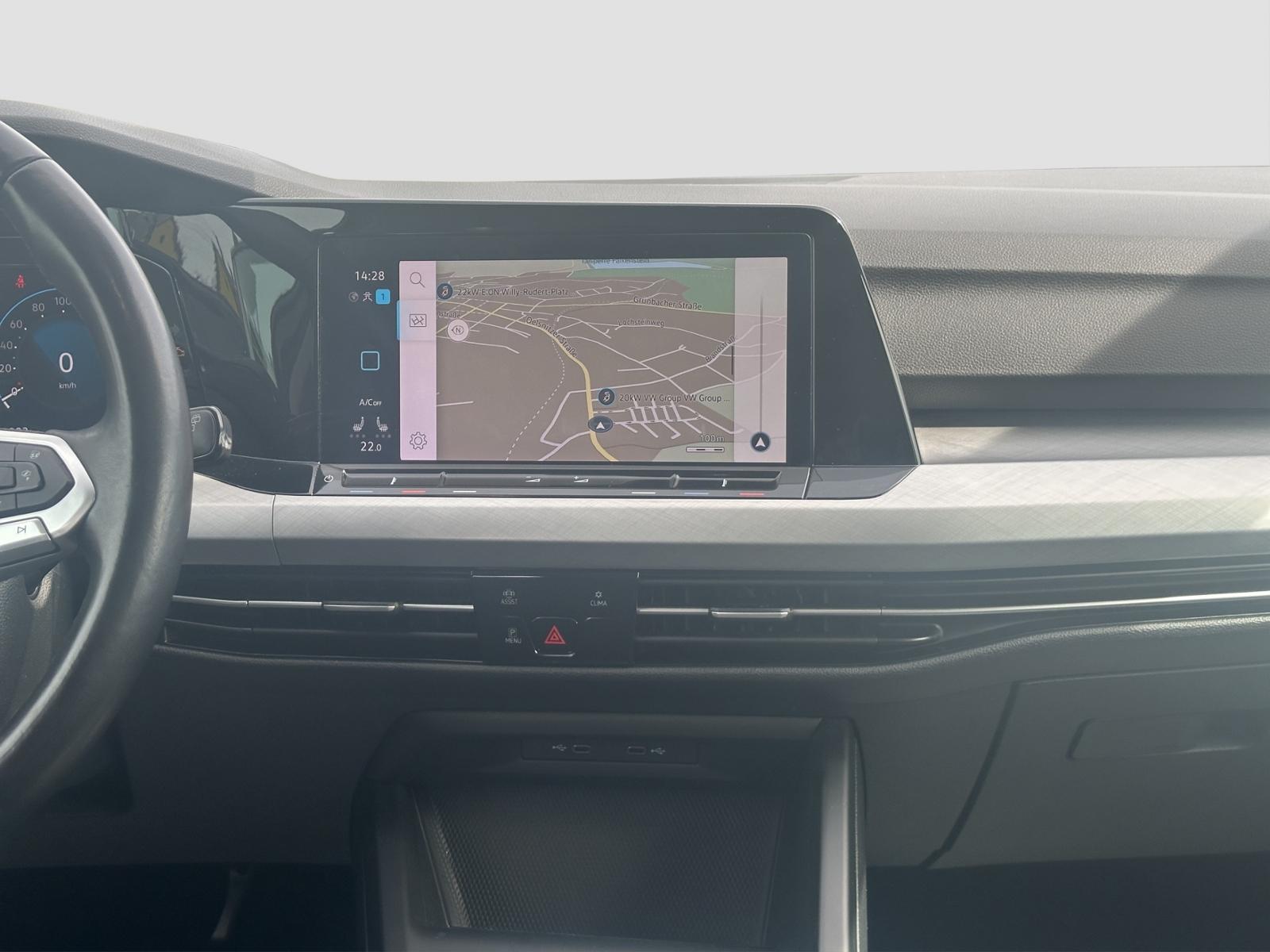 Volkswagen Golf VIII Variant 1.0eTSI*LIFE*LED*NAV*RFK*SITZH, миниатюра 14