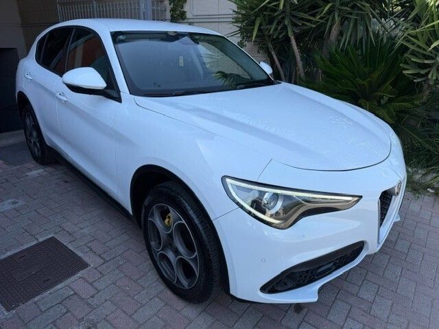 Alfa-Romeo Alfa Romeo Stelvio 2.2 Turbodiesel 210 CV AT8 Q4