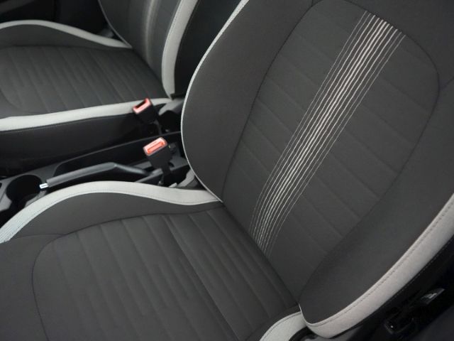i10 FACELIFT TREND+NAVI+RÜCKFAHRKAMERA+SITZHEIZU