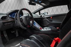 Huracán STO 2023 MATT RED SPECIAL