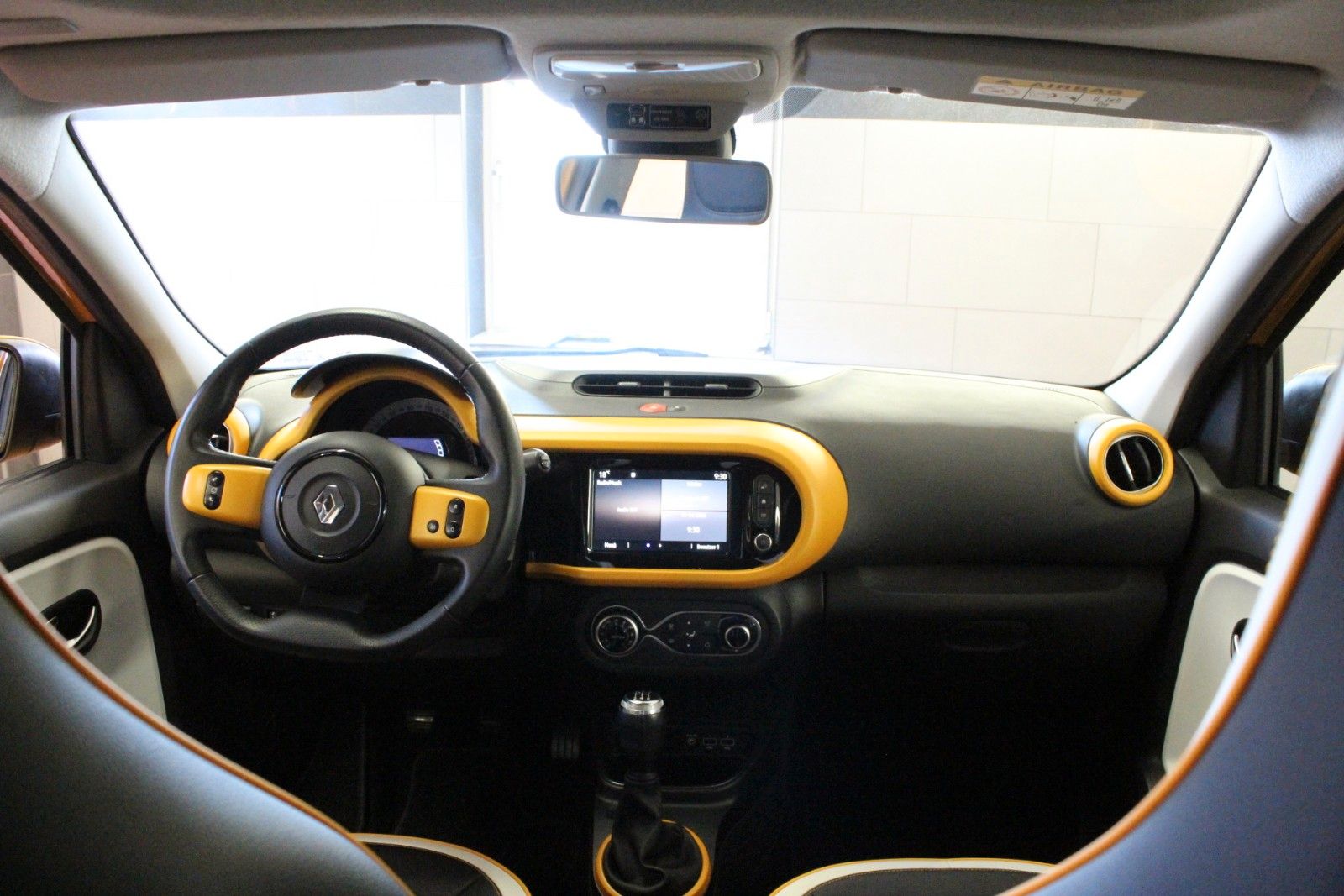 Fahrzeugabbildung Renault Twingo SCe65 Intens*Easy Link*Faltdach*