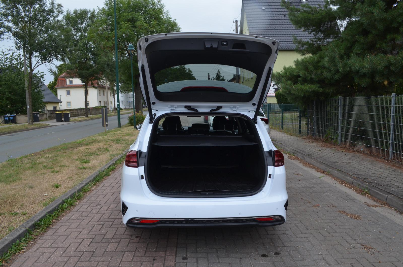 Kia cee'd Sportswagon Platinum Edition Voll !