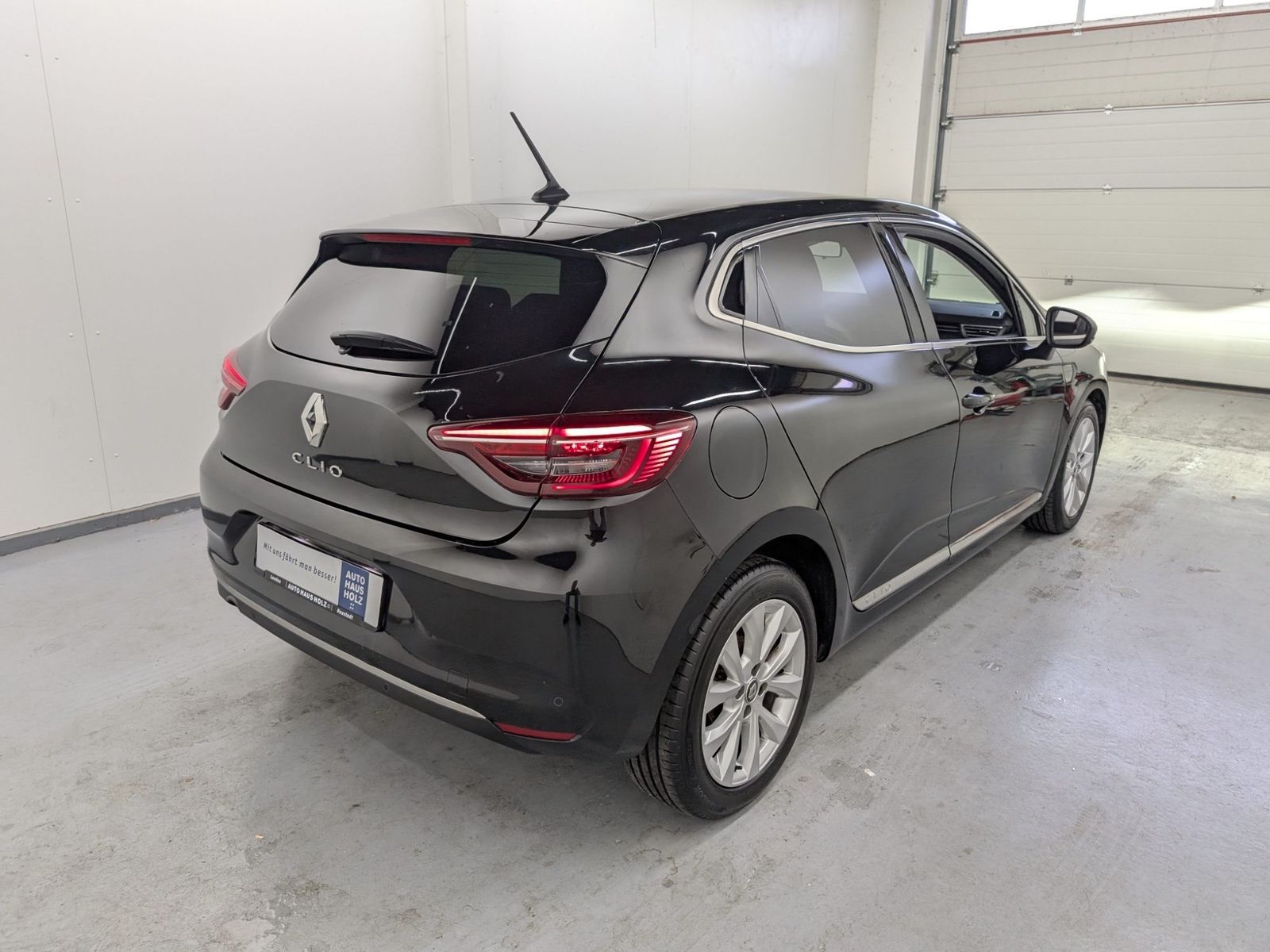 RENAULT Clio TCe 100 Intens Navi SHZ Kamera – Bild 4